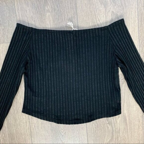 Revolve LNA Off the Shoulders Cropped Top Ribbed Knit Long Sleeve Black Small - Picture 9 of 16